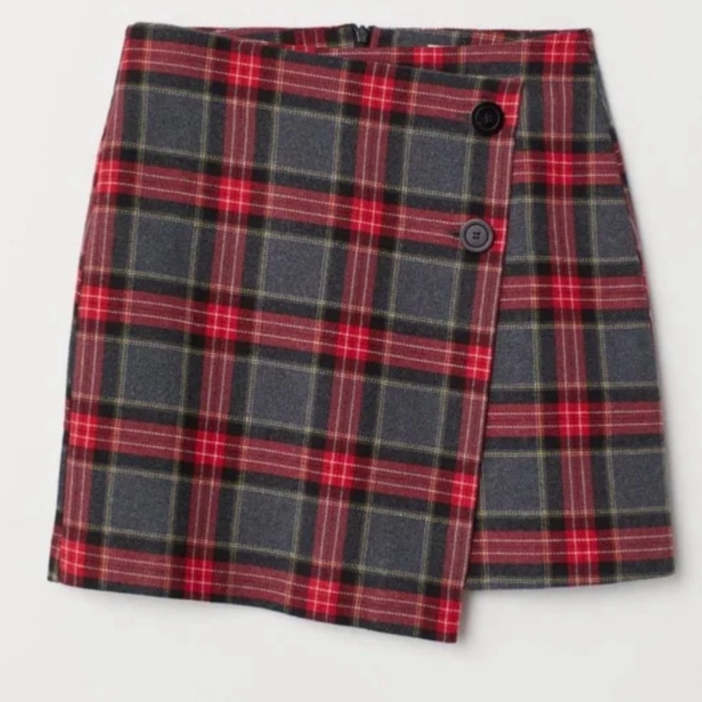 H&M flannel plaid mini skirt - Size 2